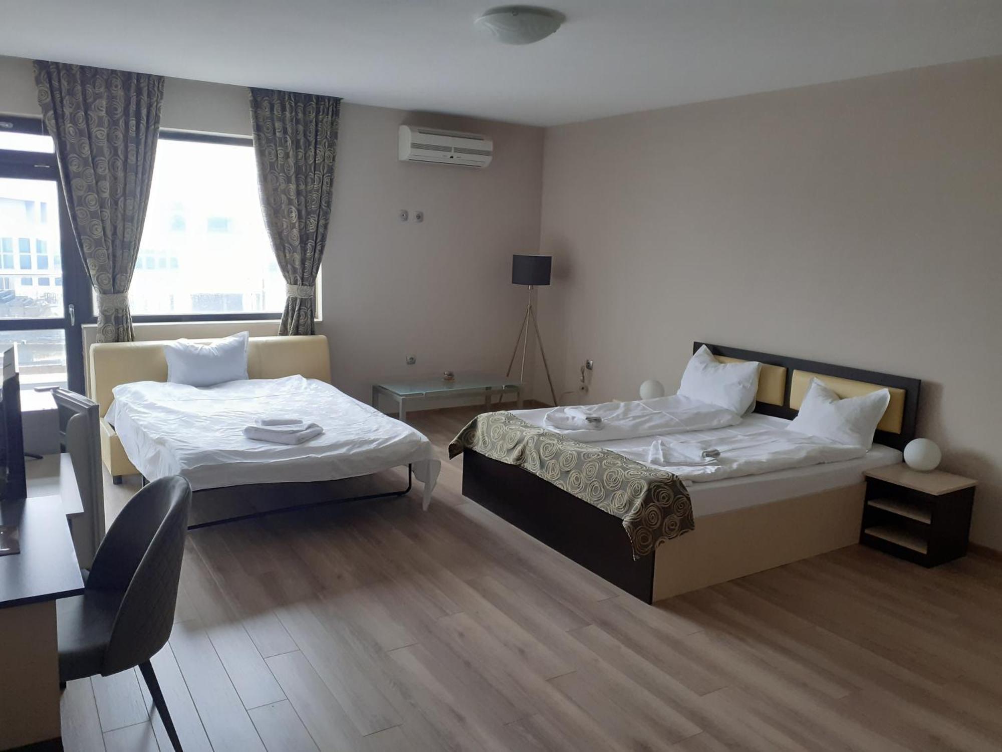 Alexander Hotel Asenovgrad Bagian luar foto