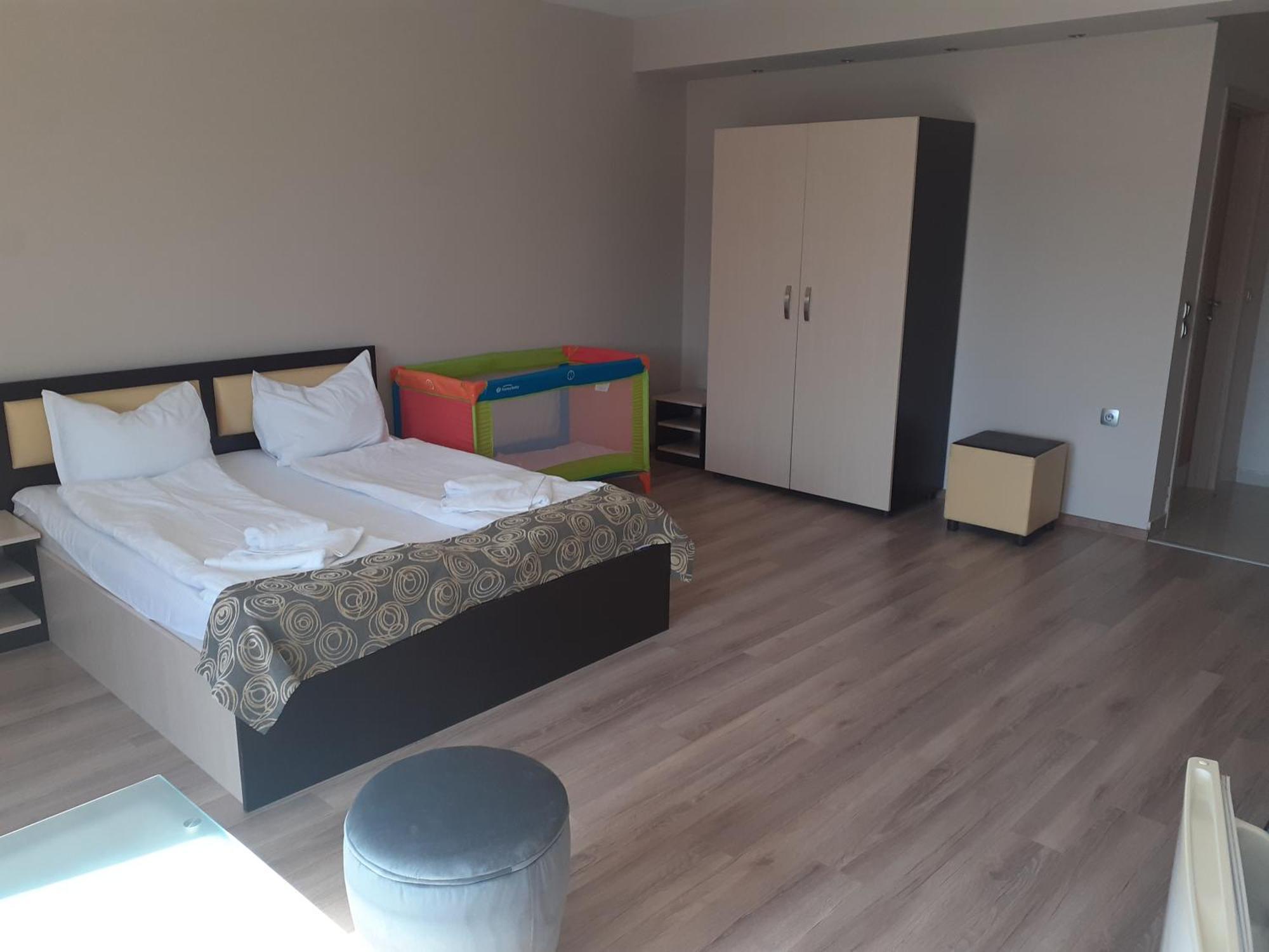 Alexander Hotel Asenovgrad Bagian luar foto